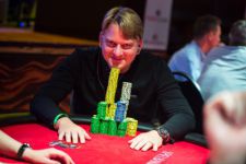 2016-wsop-circuit-berlin-event-1-day-1-peter-siemund-2-jpg-nggid06115519-ngg0dyn-400x300x100-00f0w011c010r110f110r010t010