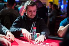 2016-wsop-circuit-berlin-event-3-day-1b-erkan-soenmez-2-jpg-nggid06115859-ngg0dyn-400x300x100-00f0w011c010r110f110r010t010