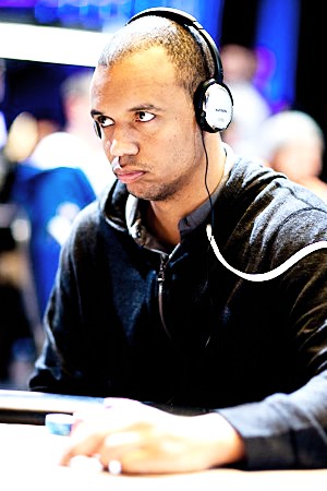 phil_ivey_ept8mon_d2